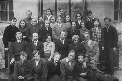 Выпускной класс школы имени А.Н. Радищева, июнь 1941 года, г. Москва.